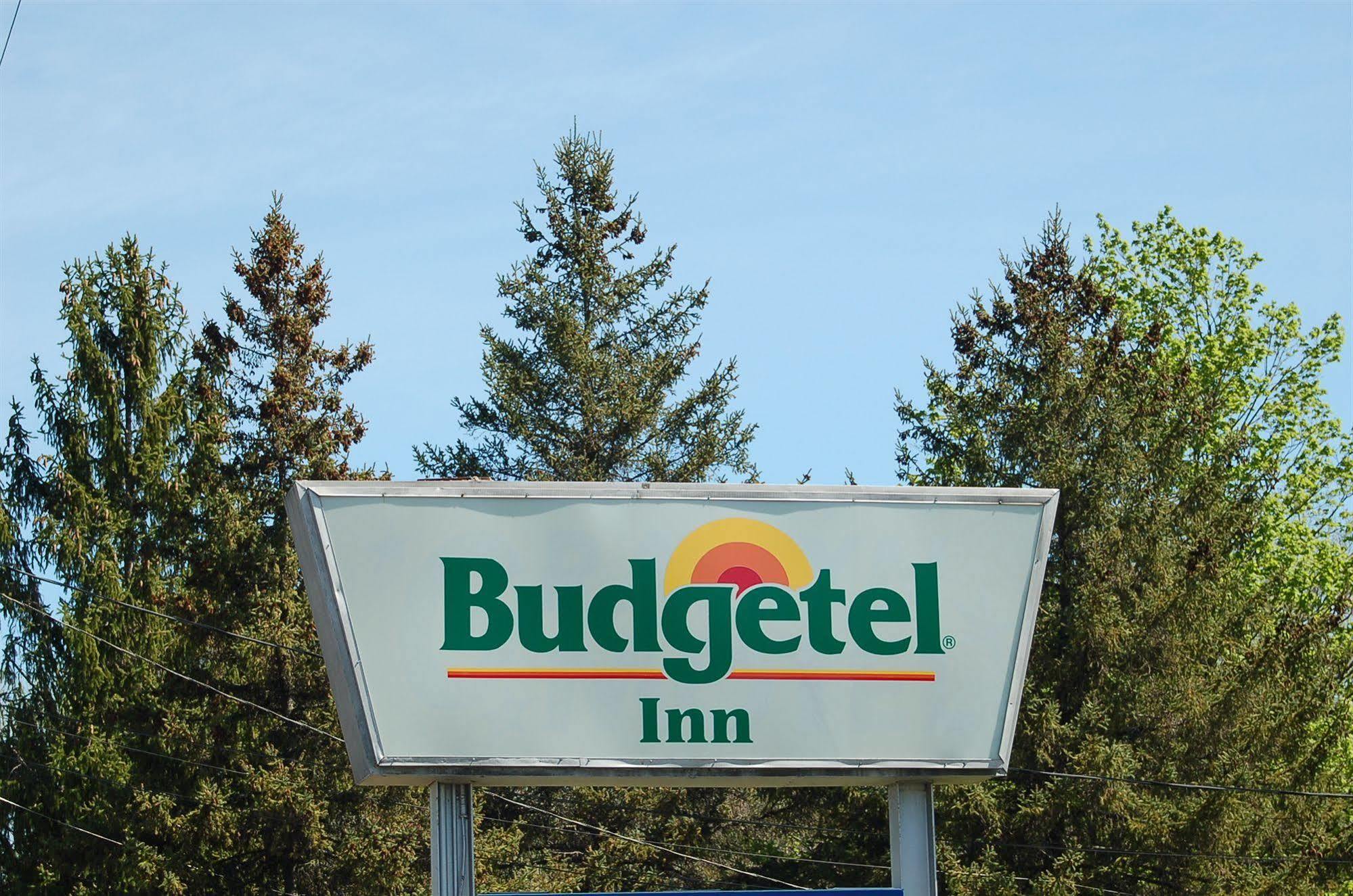 Blue Sky Inn Glens Falls-Saratoga-Lake George Exterior foto